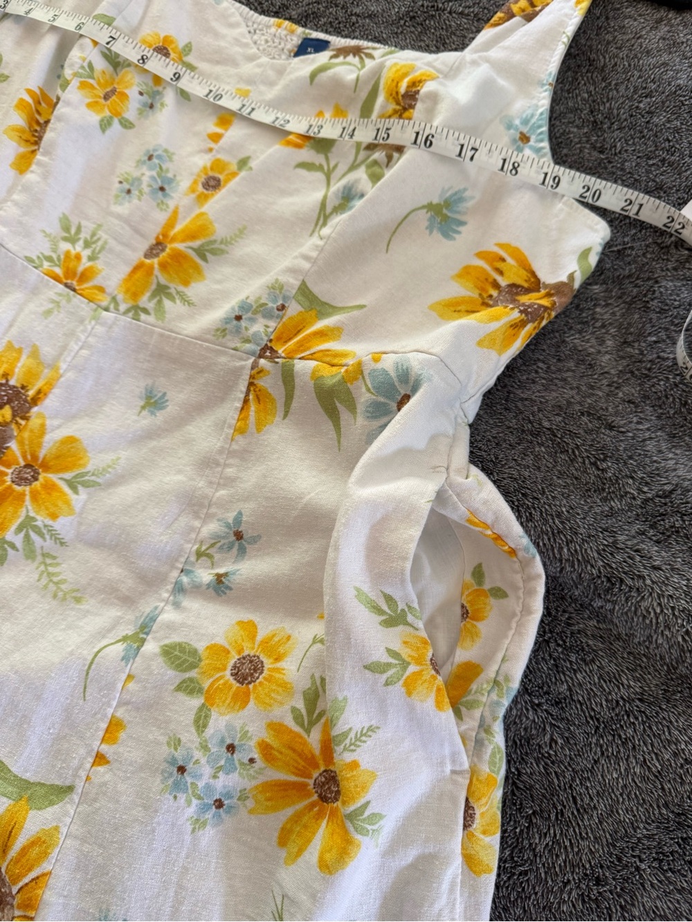 Old Navy White Floral Midi Dress with Yellow Sunflowers - Picture 9 of 12